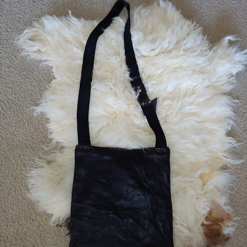 Leather custom made shoulder bag